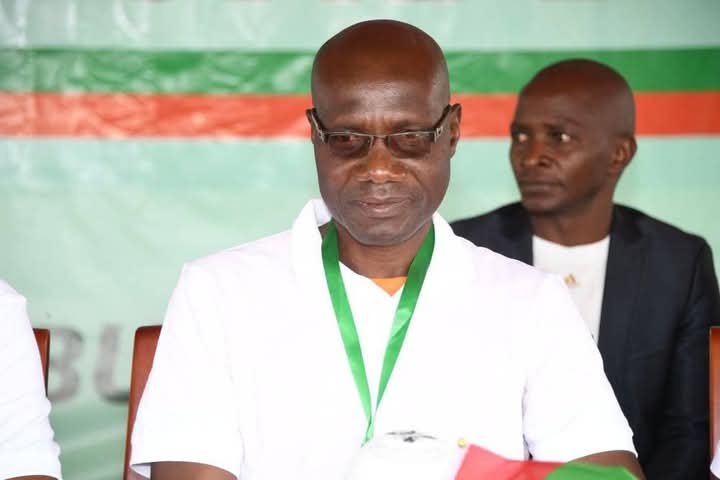 Le député Lazare Mvuyekure en fuite sous la menace du président Ndayishimiye